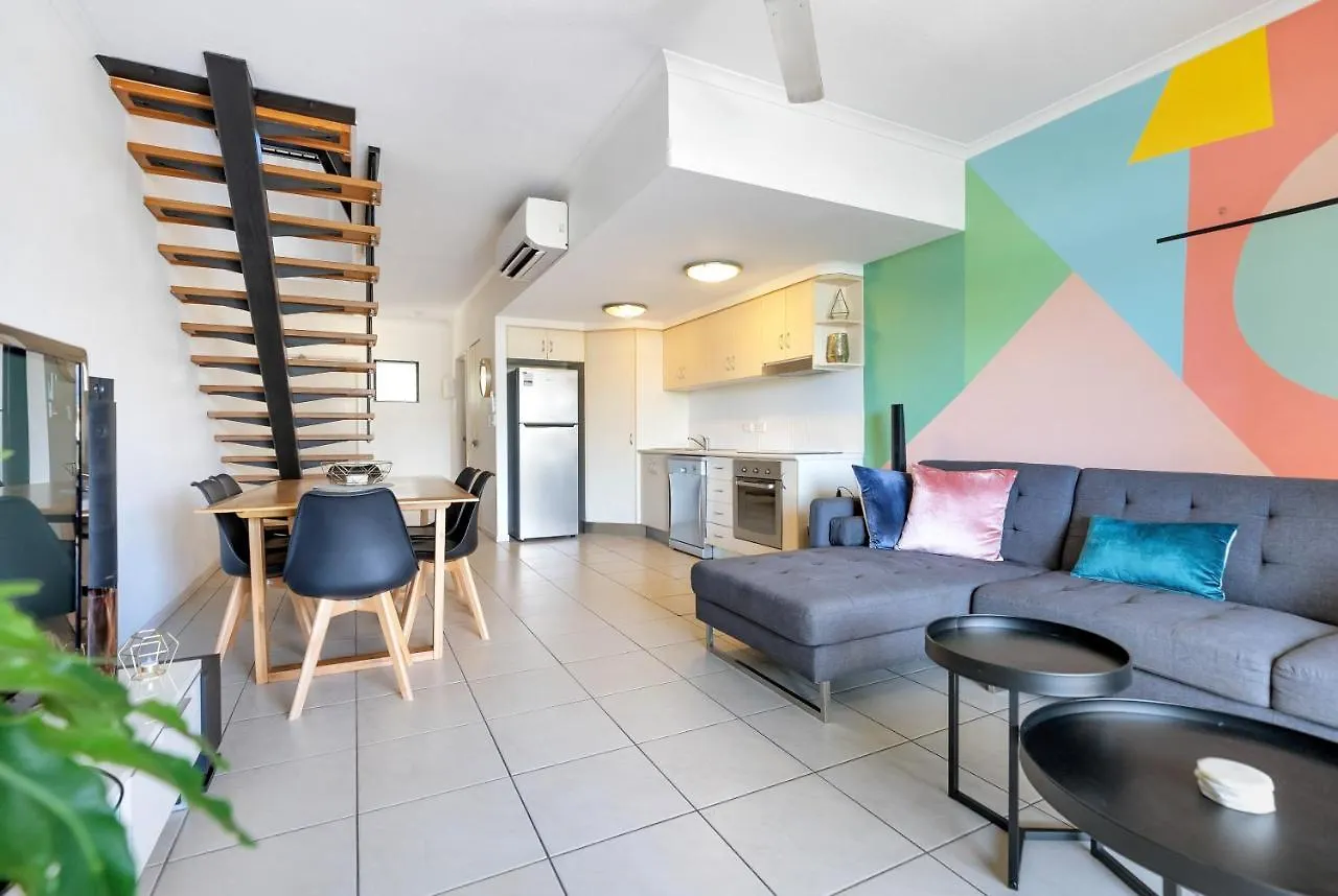 The Loft Cairns Apartment 0*,  Australia
