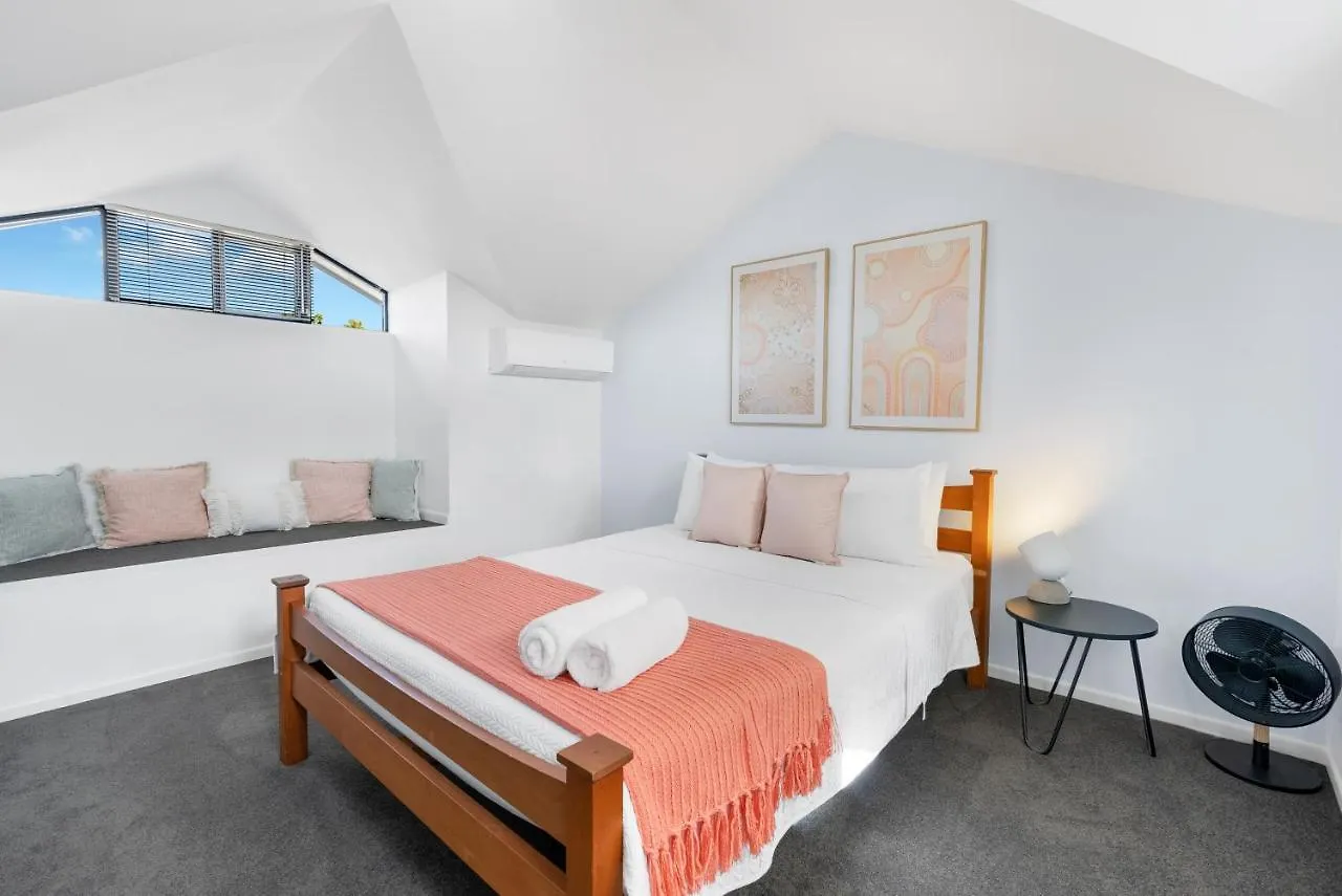 The Loft Cairns Apartment